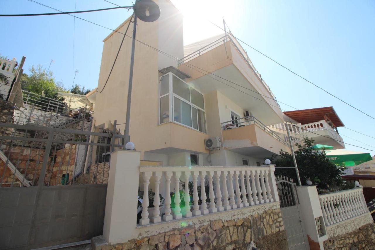 Lengu Holidays Houses Sarandë Exterior foto