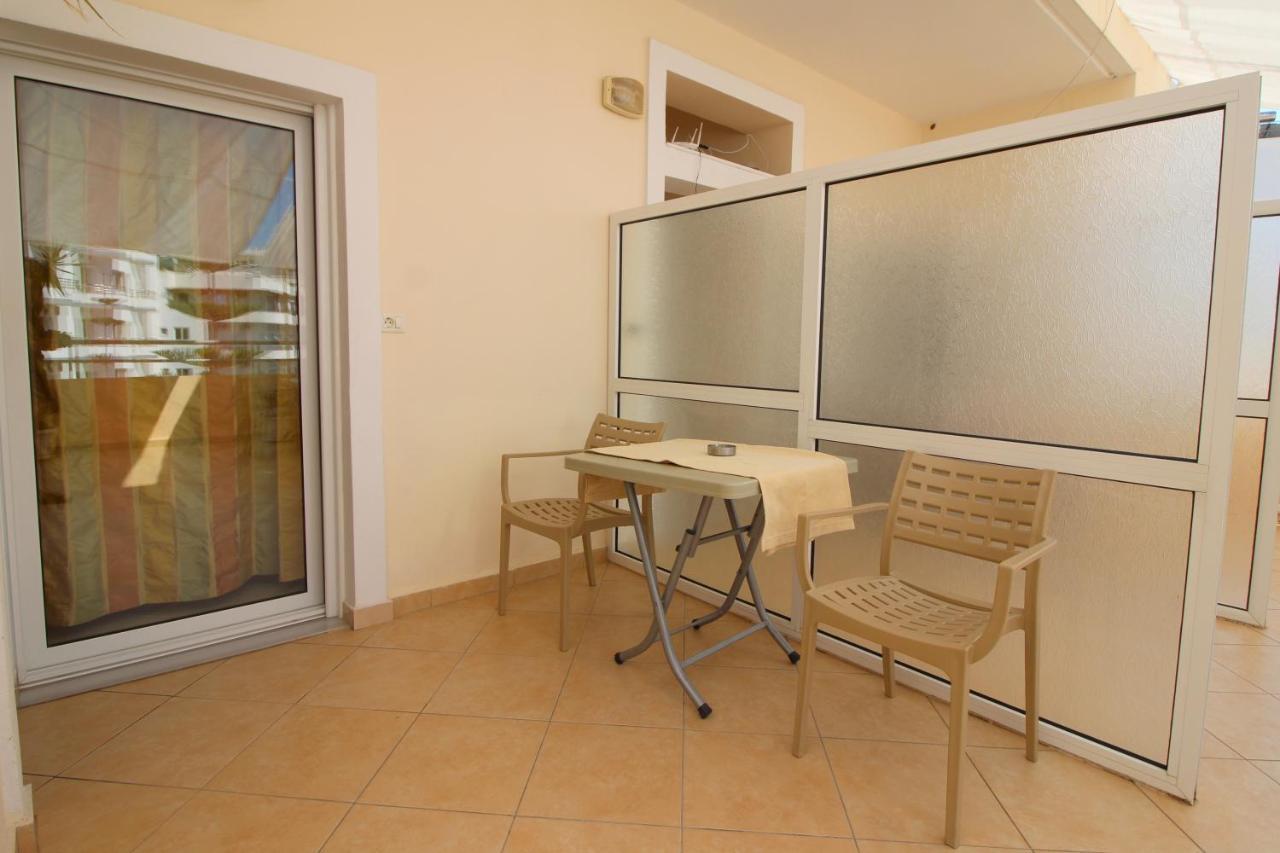 Lengu Holidays Houses Sarandë Exterior foto